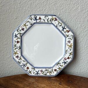 Set of 6 Lis Ceramica Brasil Handpainted Floral Motif Salad Plates